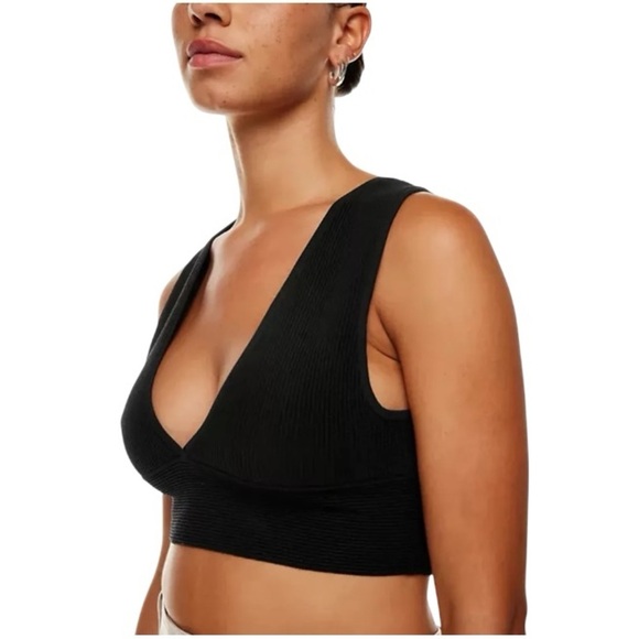 ARITZIA BABATON Black Sculpt Knit Deep V Tank Top Women’s Size L - Picture 2 of 10